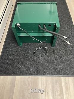 EasyPro 1/4 HP Aerator In Cabinet PA34-2D Excellent Condition